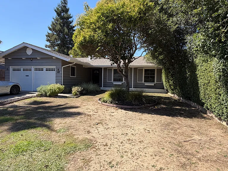 149 San Carlos Way — Photo 2