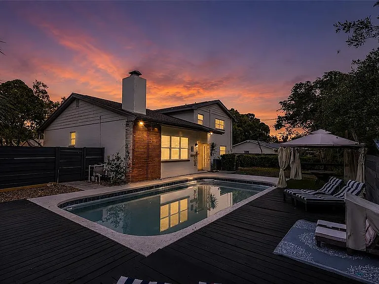 518 Crestover Dr — Photo 36