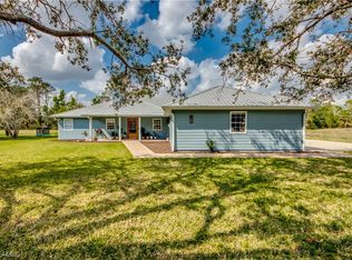 18301 Hunters Glen Rd, North Fort Myers, FL 33917