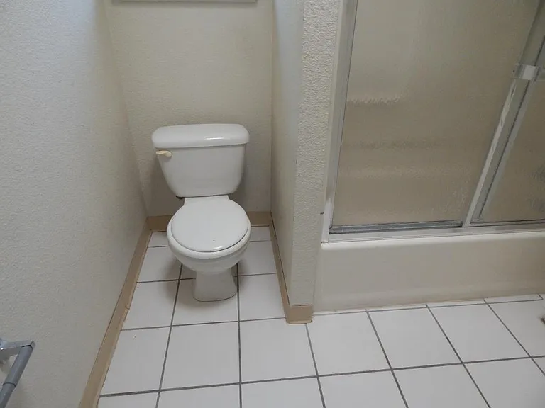 725 Adeline Pl — Photo 10