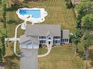 25 Philips Farm Rd, Marshfield, MA 02050