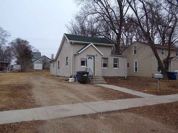 2nd image of 1016 W 3rd Ave