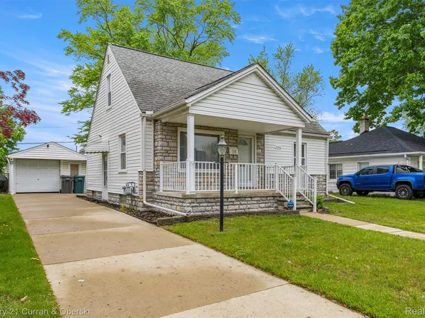 3346 Westpoint St, Dearborn, MI 48124