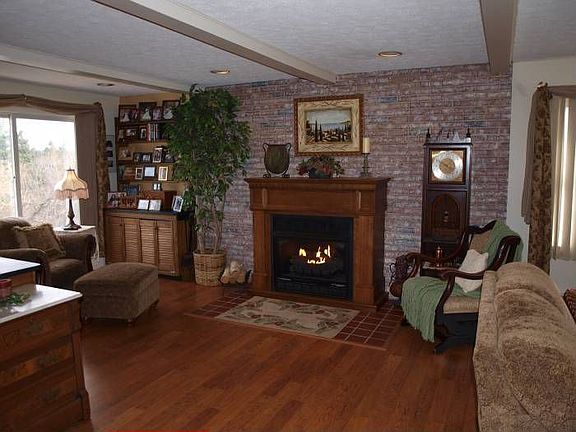 Living Rm/Seating area