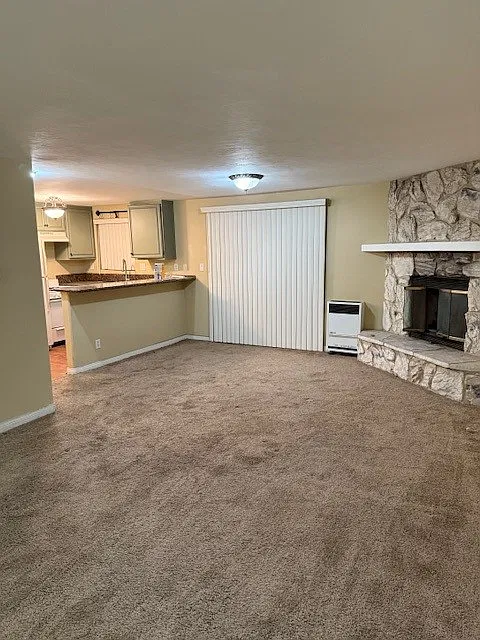 1 bed, 700 sqft, $2,250 — Photo 3