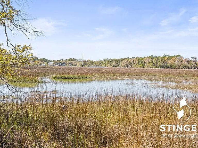 2927 Waters Edge Ct W — Photo 29