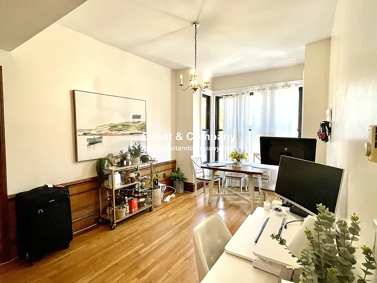 75 Dartmouth St #1 — Photo 6