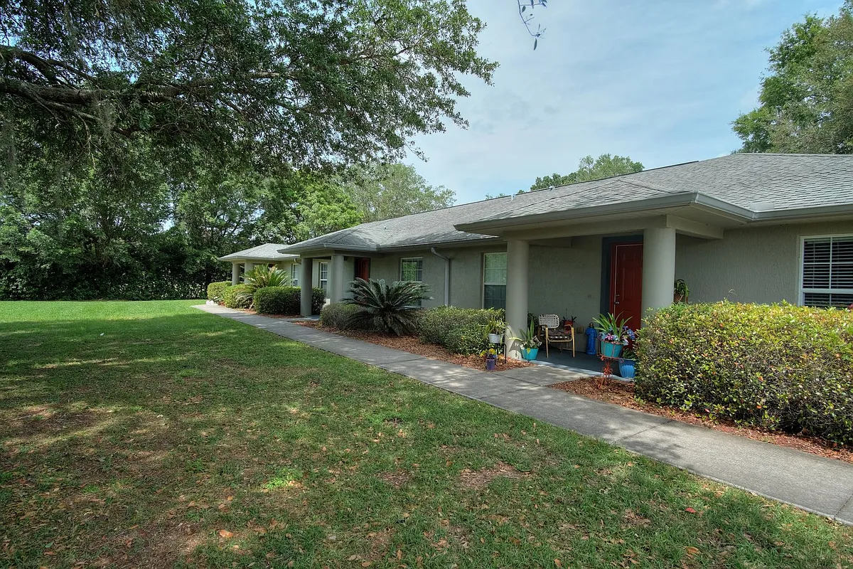 Building Photo - 8260 Juniper Rd