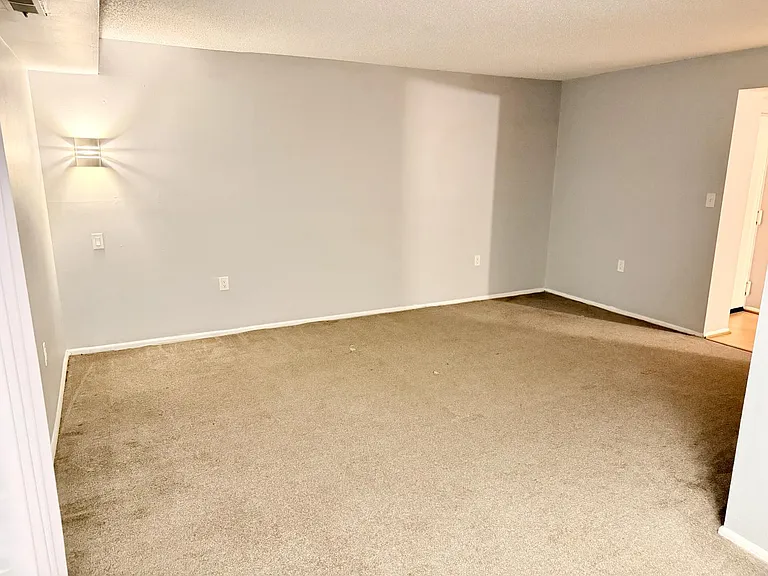 Unit Photo