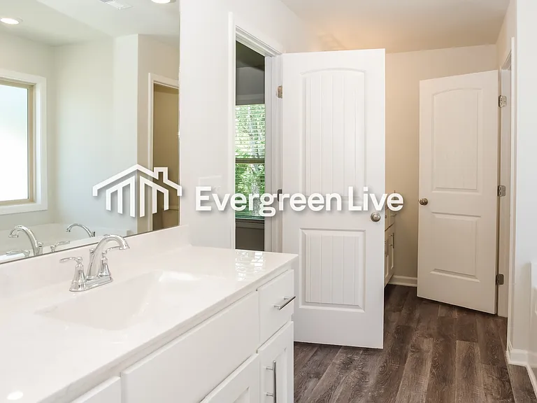 103 Waltrip Dr — Photo 14