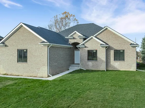 6519 Jamie Ln, Grand Blanc, MI 48439