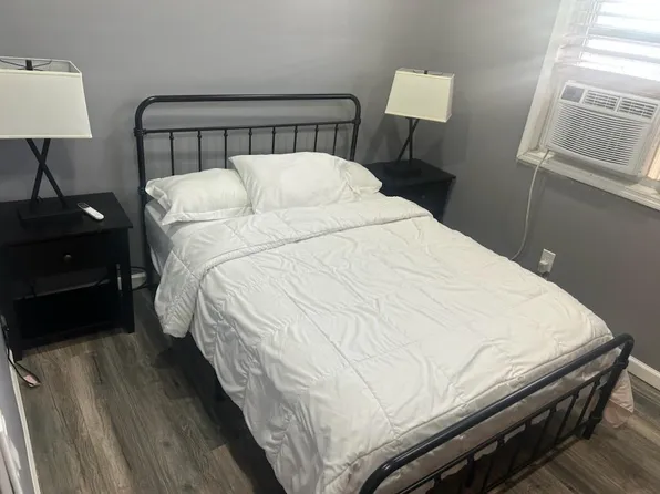 65 South Street image 4 of 9