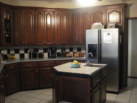 Large Kitchen Area 