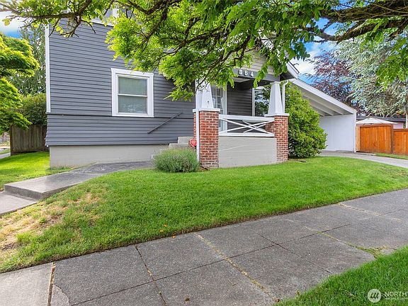 4th image of 864 S Fife Street