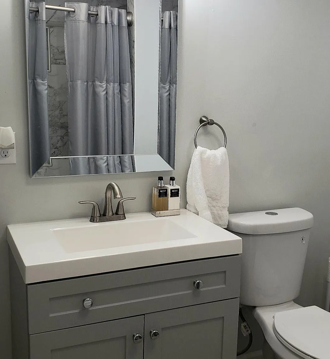 3 bed, 1400 sqft, $2,125 — Photo 3
