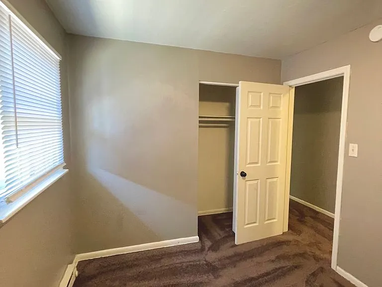 3256-3258 Mooresville Rd — Photo 3