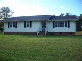 1095 Hampton Rd, Lyman, SC 29365