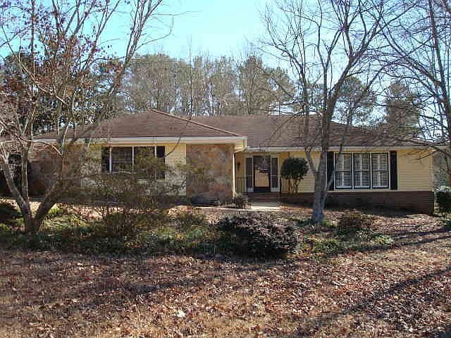 1st image of 685 Sweet Fern Ct SE