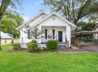 213 S 7th St, Easley, SC 29640