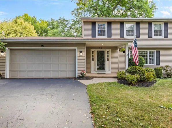96 Pearson Ln, Rochester, NY 14612