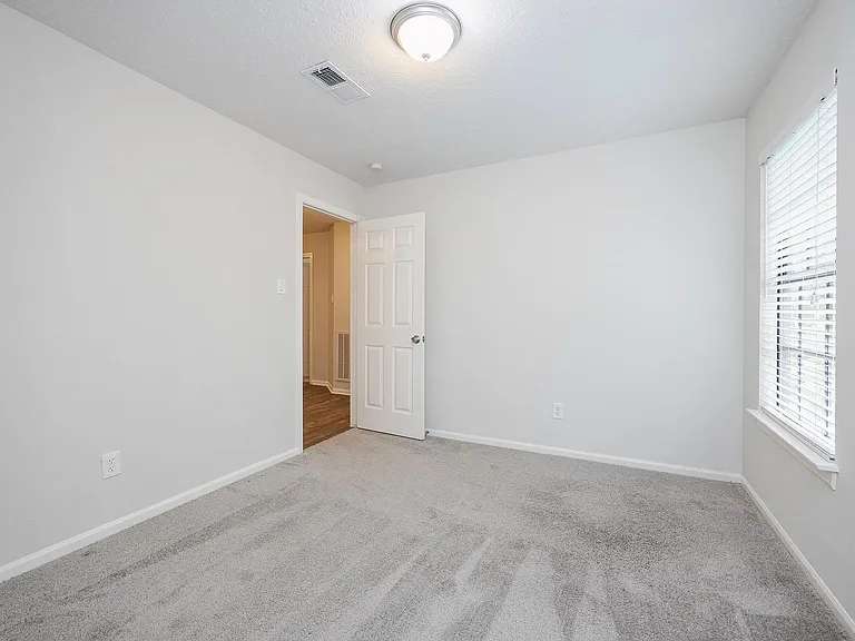 86 W Stony Bridge Cir — Photo 37