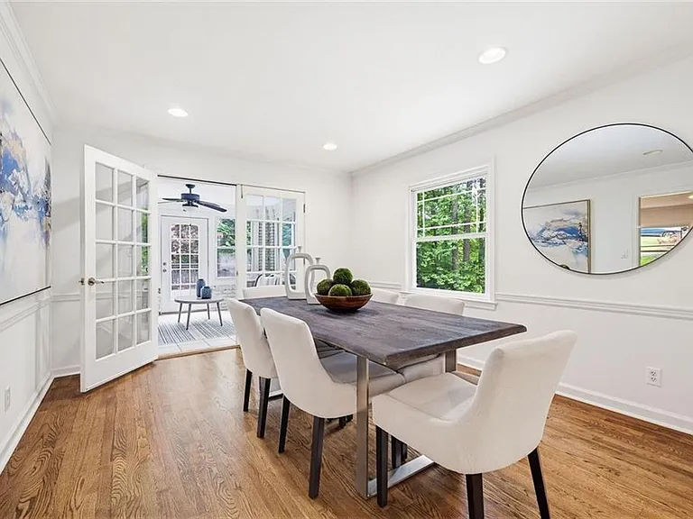 445 Forest Hills Dr — Photo 10