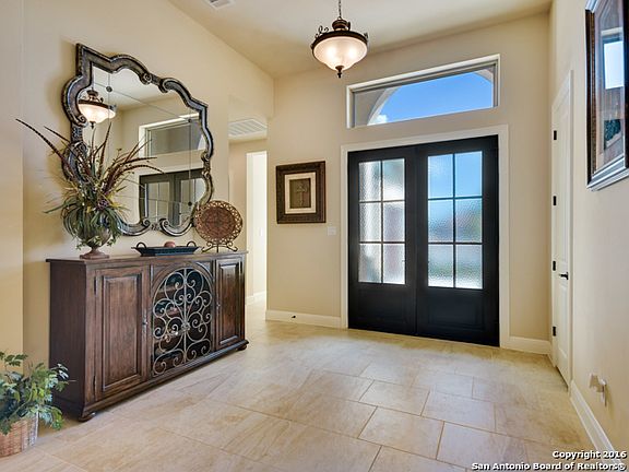 3rd image of 4411 Yorkshire Ct