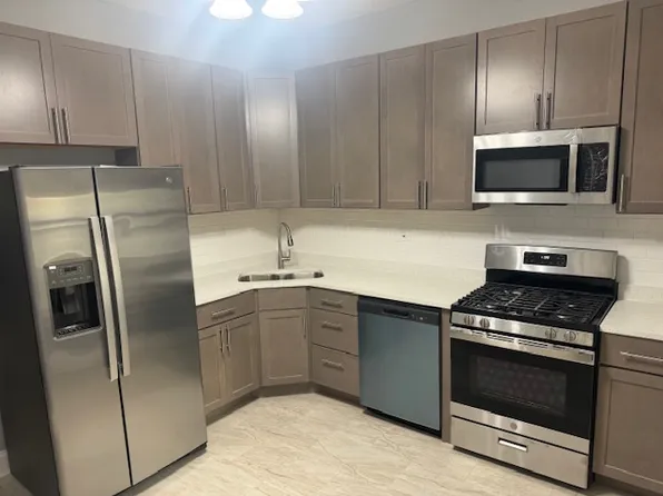 2656 N Drake Ave #1, Chicago, IL 60647
