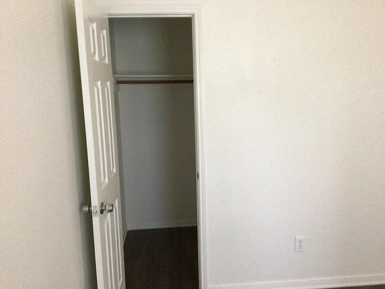 24319 Ayscough Ln — Photo 22