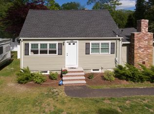 2296 Washington St, East Bridgewater, MA 02333