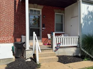 302 N Broad St APT 5, Lititz, PA 17543