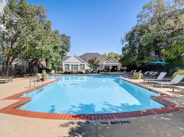 2551 Cornelia Rd #10-205