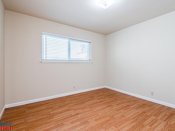 5th image of 2100 Sahara Way APT 2