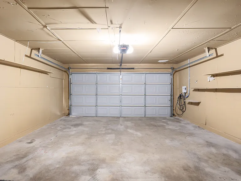 808 Floradale Dr — Photo 29