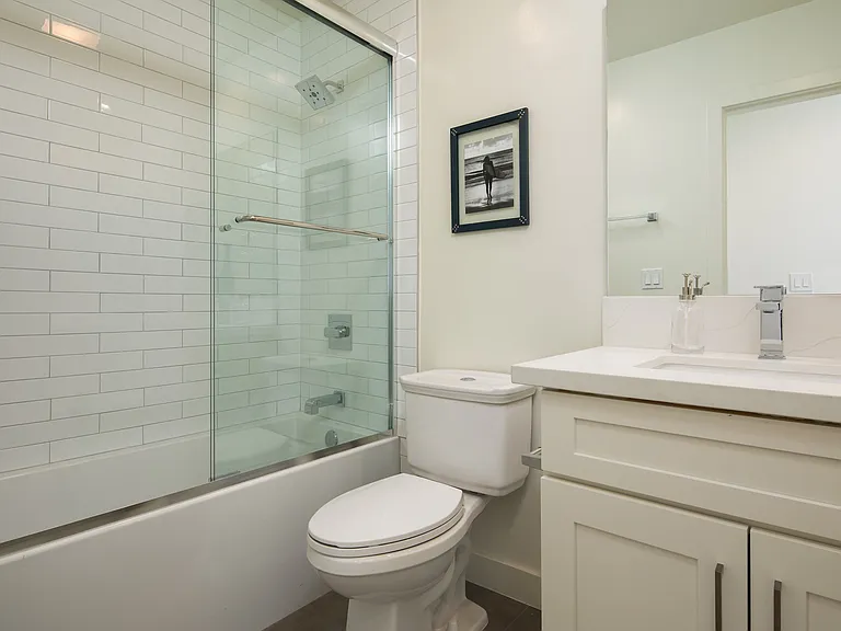 Pacific Apartment Homes — Photo 10