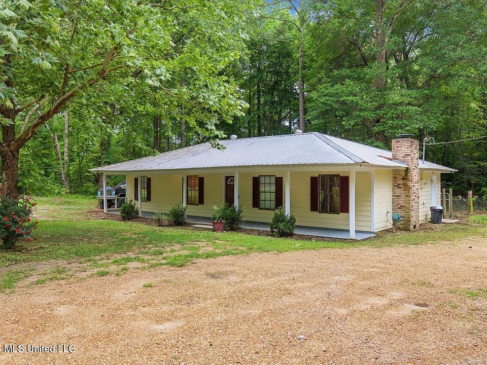 1st image of 795 Old Pearl Rd