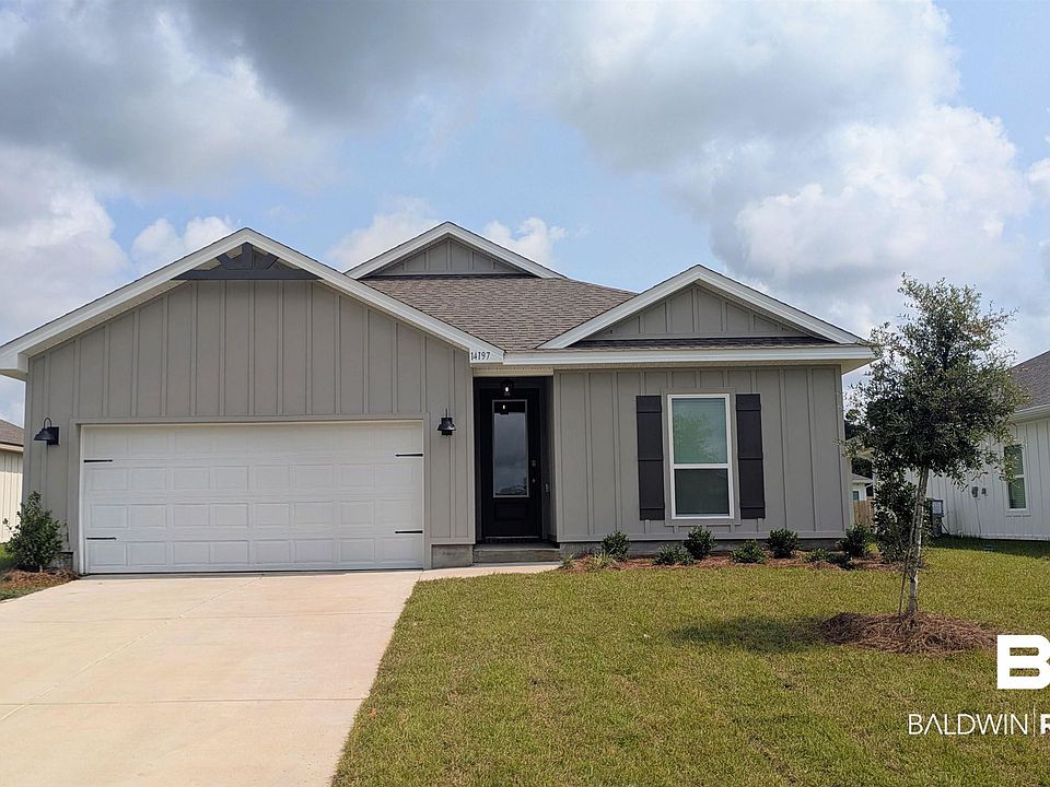 1st image of 14197 Versailles Cir