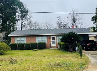 136 Snowden Loop, Fitzgerald, GA 31750