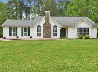 279 Sawgrass Manor Dr, Newnan, GA 30265