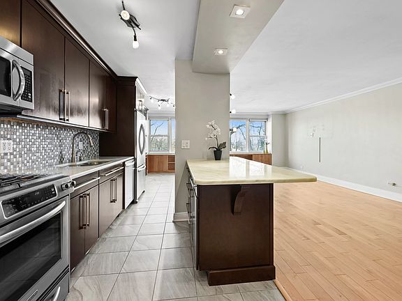 5th image of 4555 Henry Hudson Pkwy APT 308