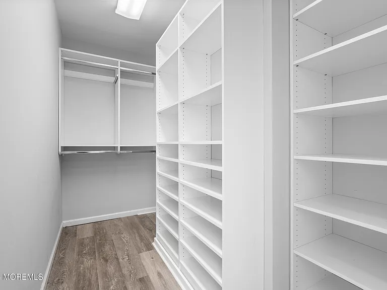 230 Norwood Ave — Photo 24