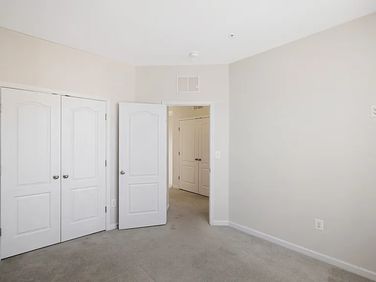 4901 Forest Pines Dr — Photo 29