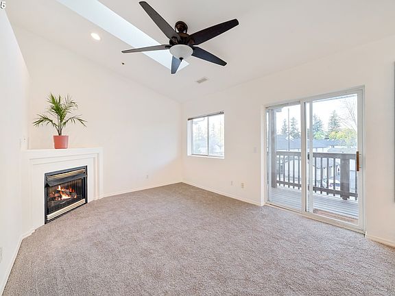 4th image of 5264 NE 121st Ave APT Bb304