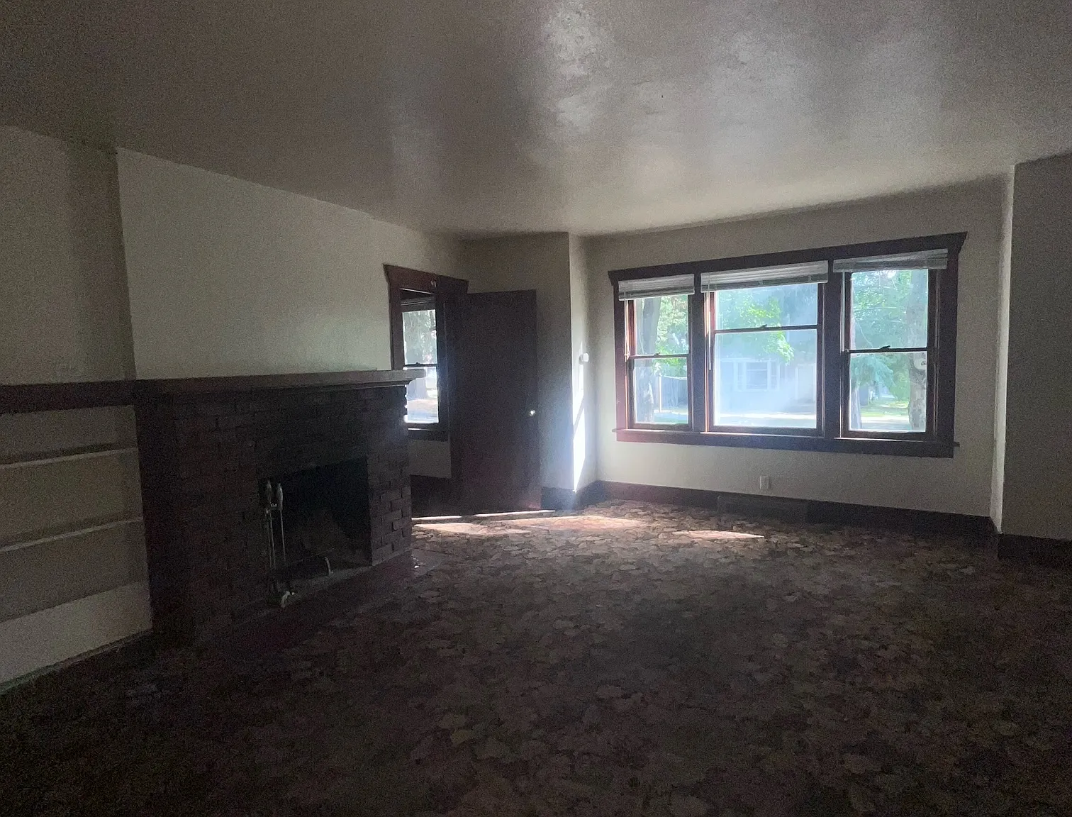 4 bed, 1822 sqft, $2,300 — Photo 3
