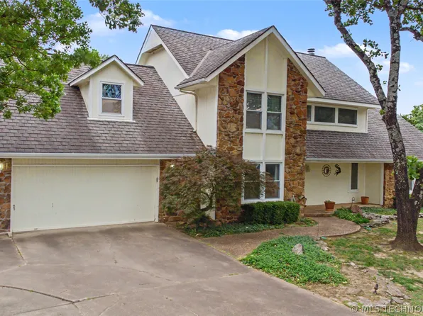 521 Pioneer Rd, Sapulpa, OK 74066