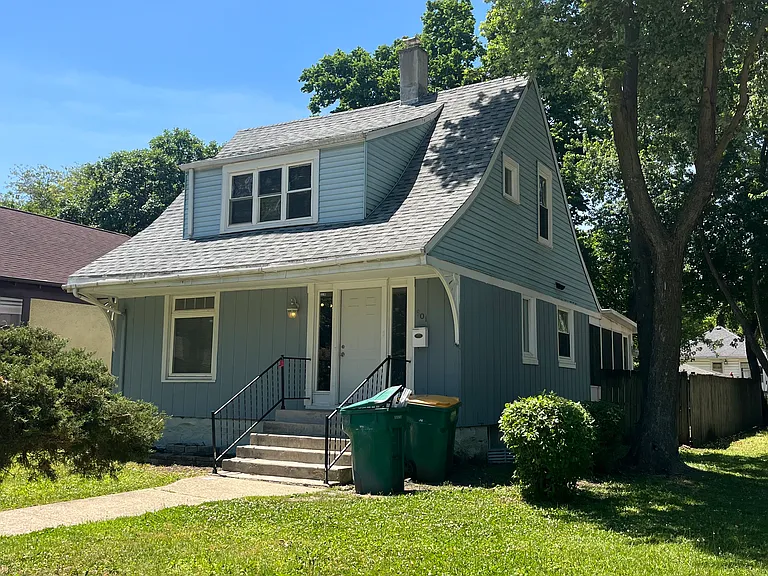 501 S May St — Photo 10