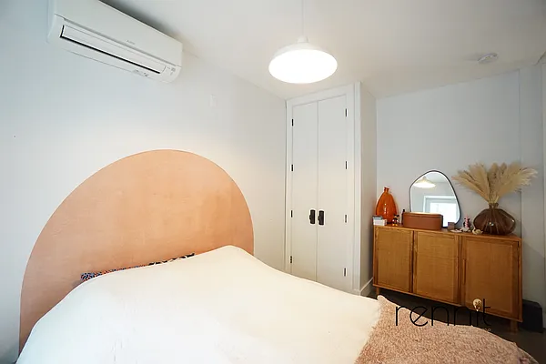 Rented by Rennit Inc. | media 9