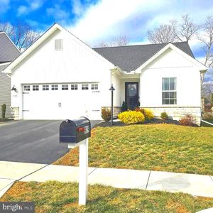 929 W North St, Carlisle, PA, 17013