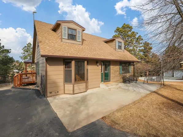 3355 Pinewood Dr, Rapid City, SD 57702