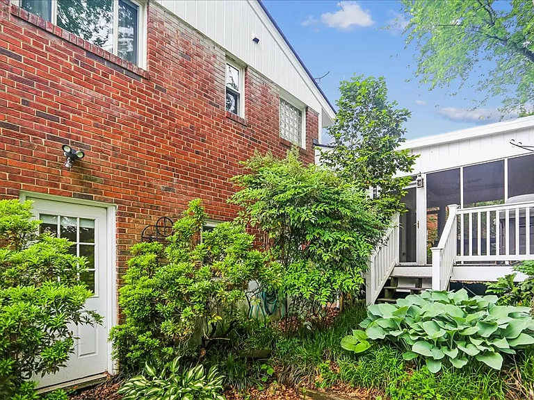 1703 Tilton Dr — Photo 38